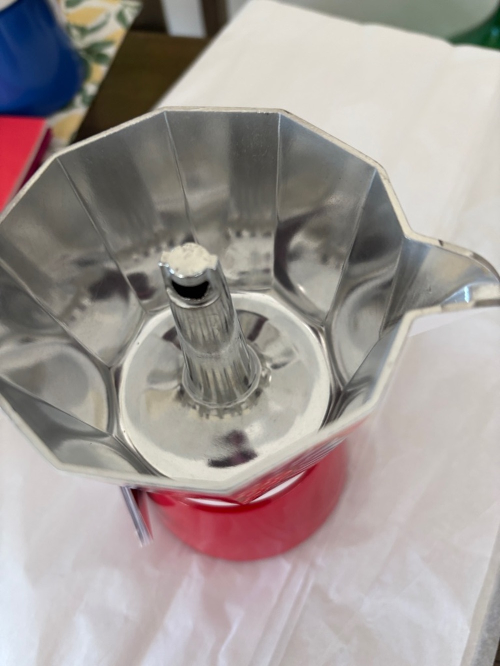 Brandani Italian Style Espresso/coffee/Moka Pot 6 Cup Red Carriage Design - Picture 8 of 9